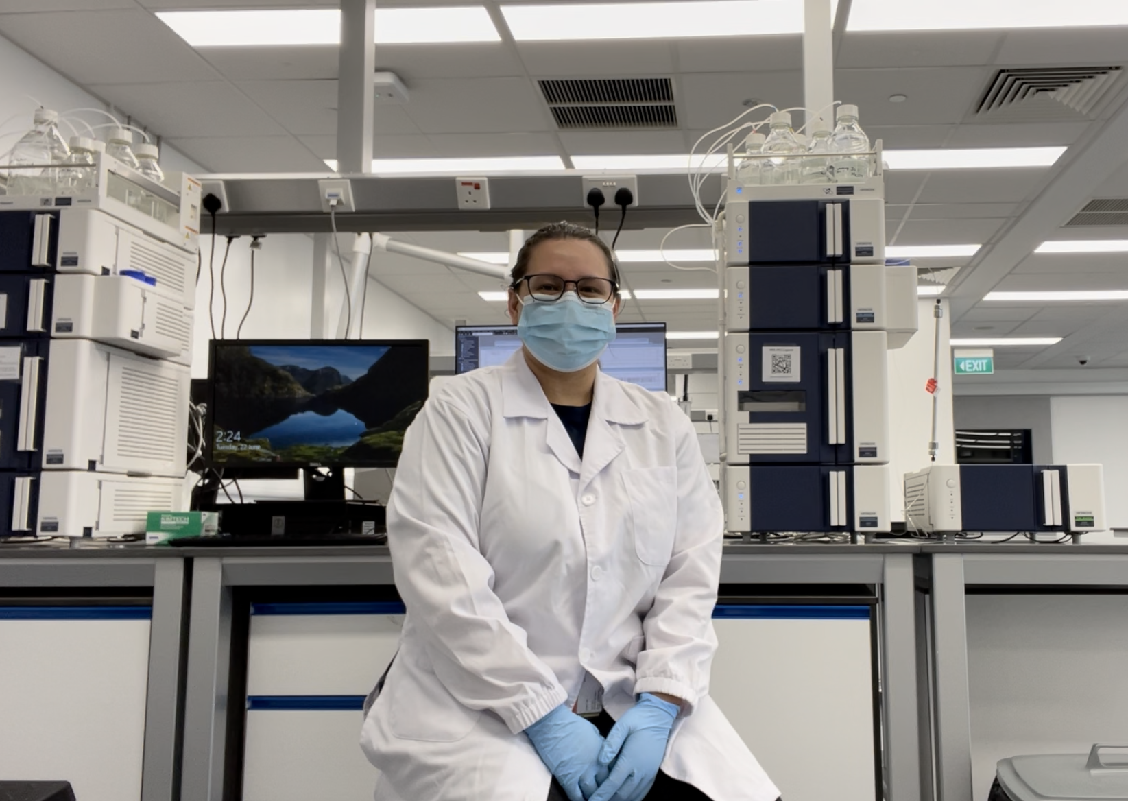 2021 | Jensie in her SP3172 lab from Pharmacy Dept!